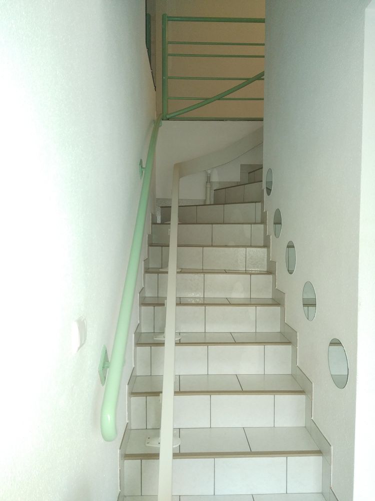 Installation d'un monte-escalier ACORN A180 en externe droite au Thillot (Vosges)